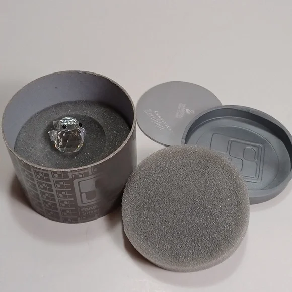 Swarovski Crystal Mini Sparrow - Picture 7 of 10